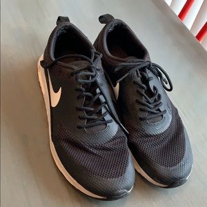 Nike women’s AirMax Thea sneakers
